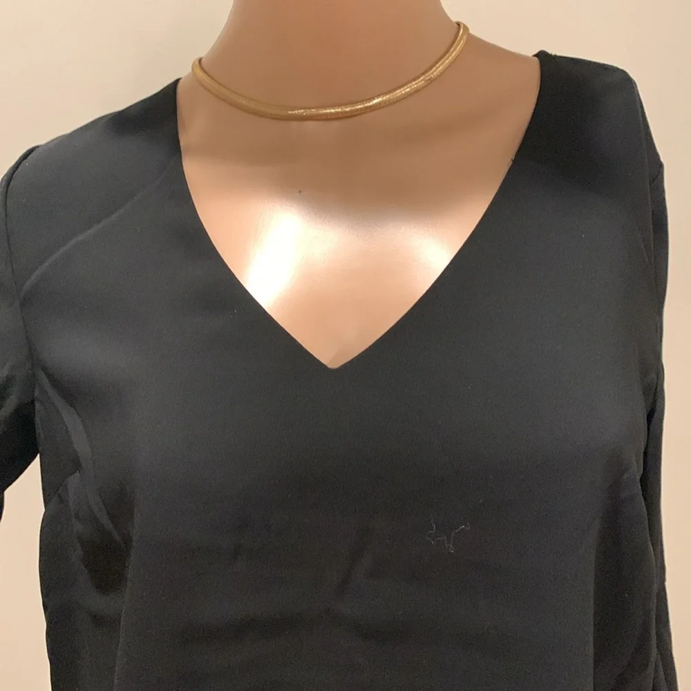 Classic black v neck blouse for day and casual wear that can also be dressed up - Picture 2 of 4